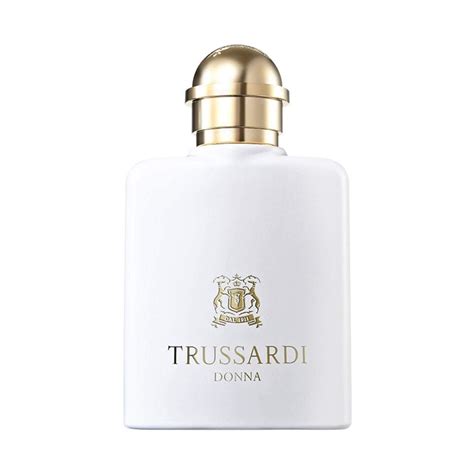 trussardi perfume priyanka chopra.